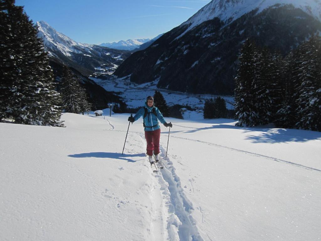Haus Mattle Διαμέρισμα Pettneu am Arlberg Εξωτερικό φωτογραφία