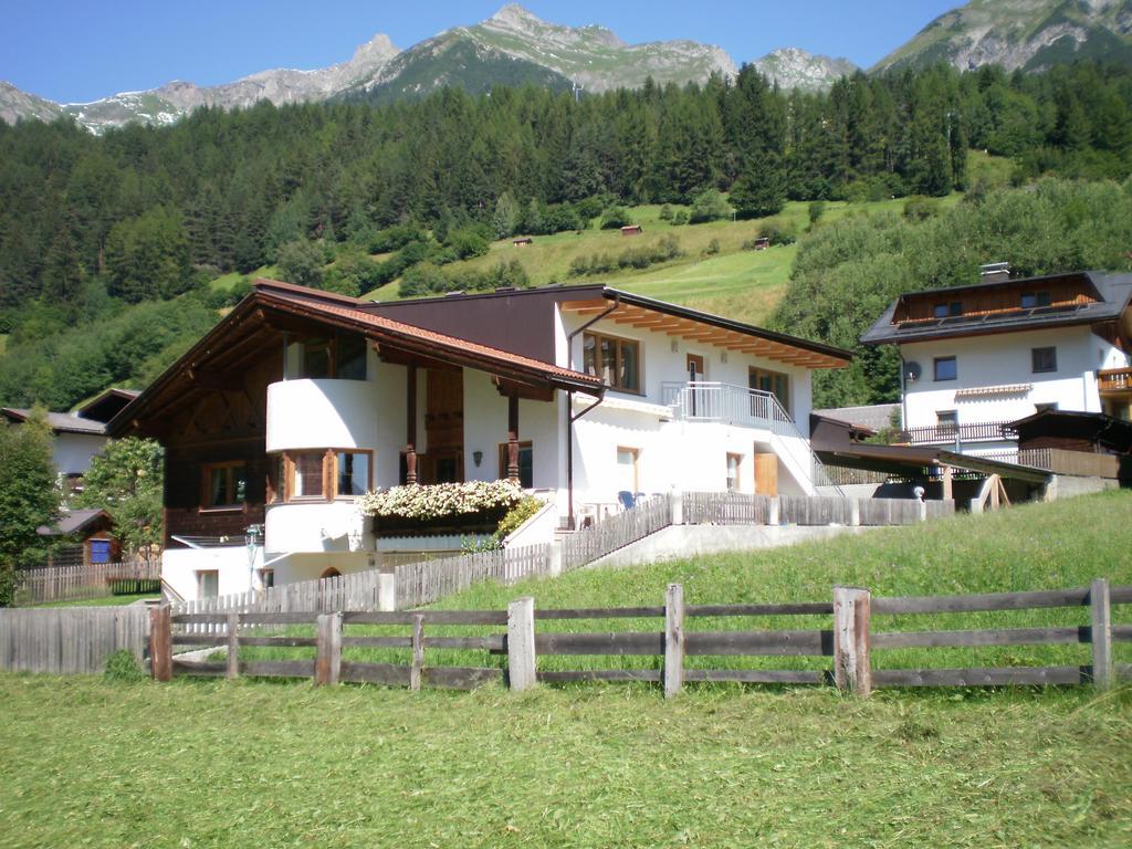 Haus Mattle Διαμέρισμα Pettneu am Arlberg Δωμάτιο φωτογραφία