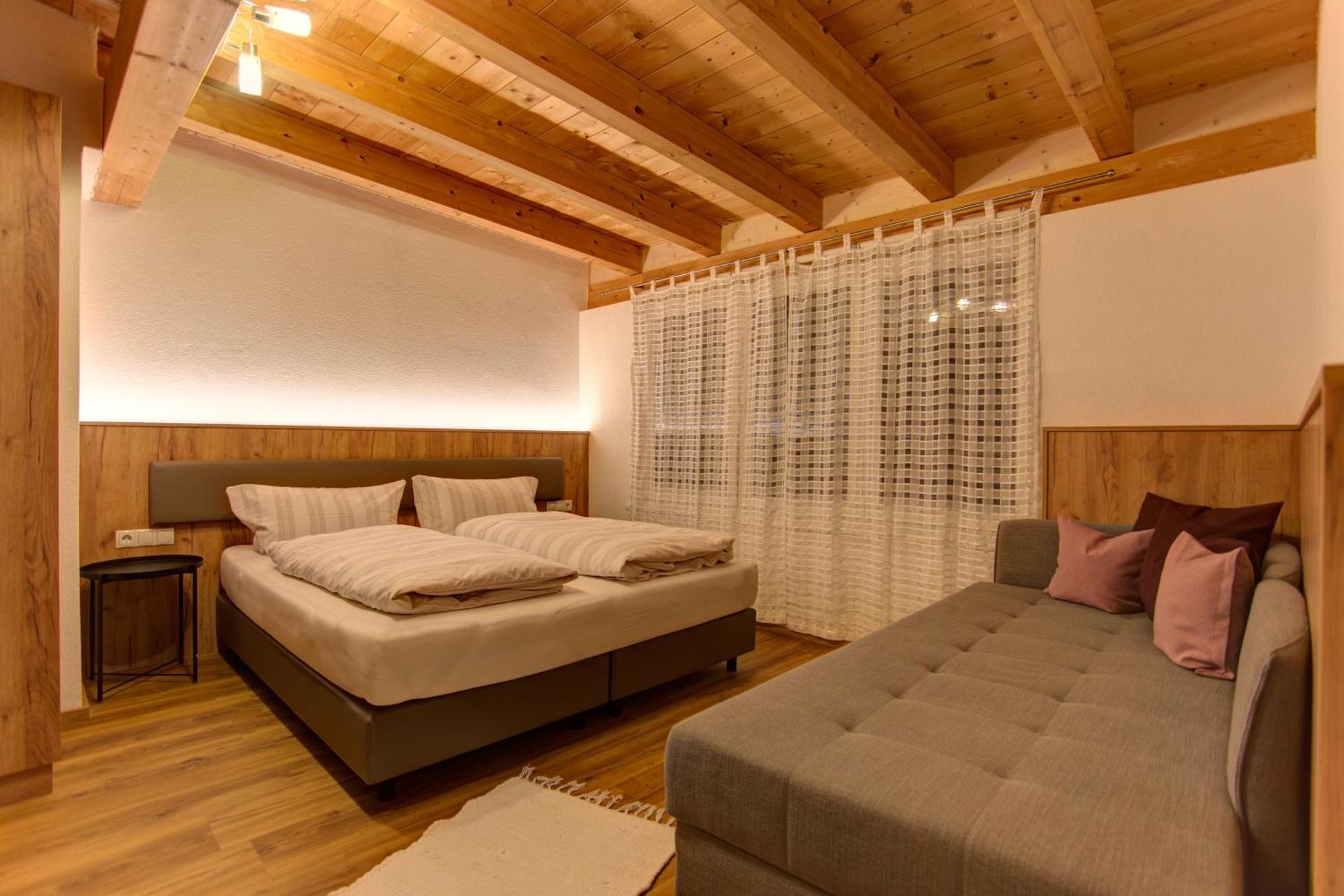 Haus Mattle Διαμέρισμα Pettneu am Arlberg Εξωτερικό φωτογραφία